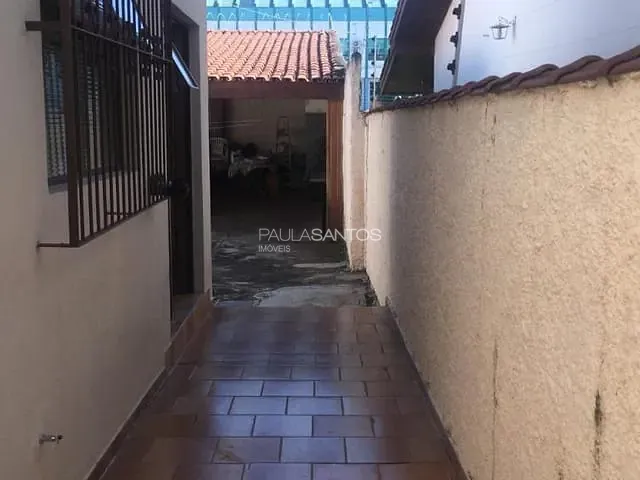 Casa com 357m² 2 quartos e 1 banheiro, à venda, no bairro Jardim Refúgio em Sorocaba