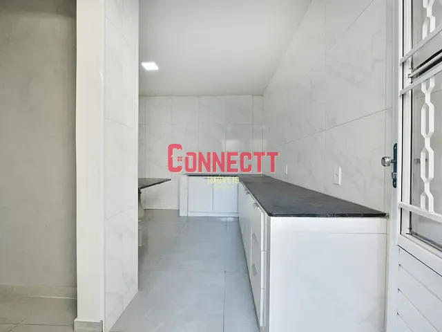 Casa com 200m² 3 quartos e 2 banheiros, à venda, no bairro Ipiranga em Ribeirão Preto