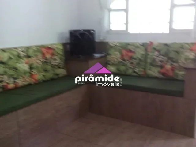 Casa com 100m² 2 quartos e 1 banheiro, à venda, no bairro Martim de Sá em Caraguatatuba