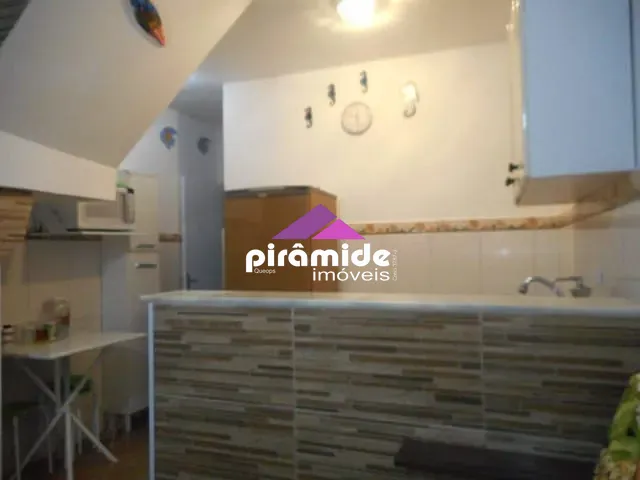 Casa com 100m² 2 quartos e 1 banheiro, à venda, no bairro Martim de Sá em Caraguatatuba