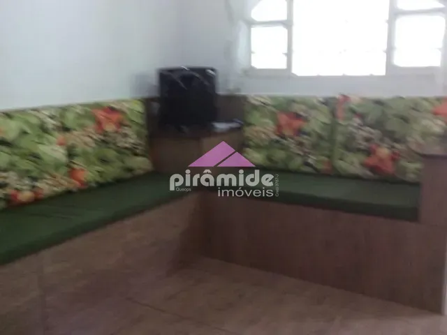 Casa com 100m² 2 quartos e 1 banheiro, à venda, no bairro Martim de Sá em Caraguatatuba