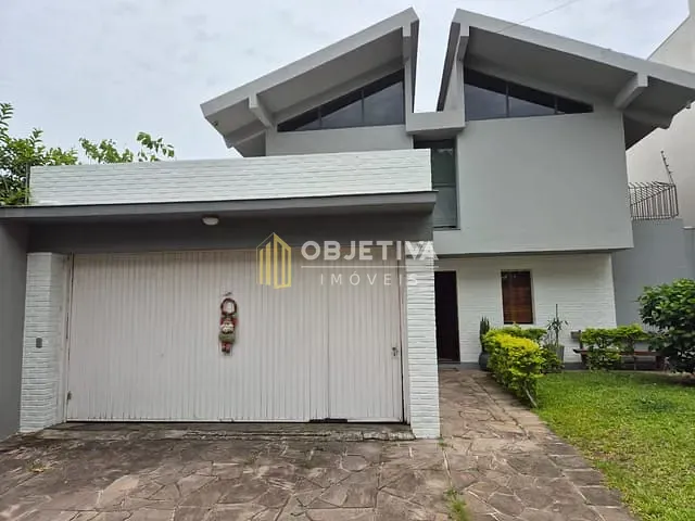 Casa com 480m² 3 quartos e 4 banheiros, à venda, no bairro Tristeza em Porto Alegre