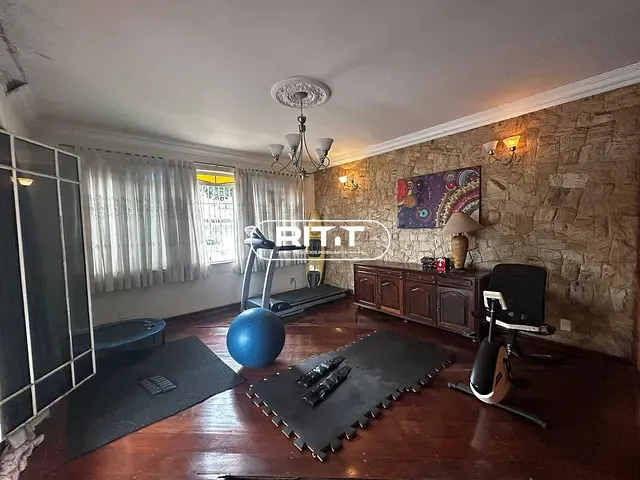 Casa com 249m², à venda, no bairro Jardim Nossa Senhora Auxiliadora em Campinas