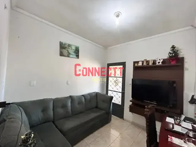 Casa com 250m² 2 quartos e 2 banheiros, à venda, no bairro Planalto Verde em Ribeirão Preto