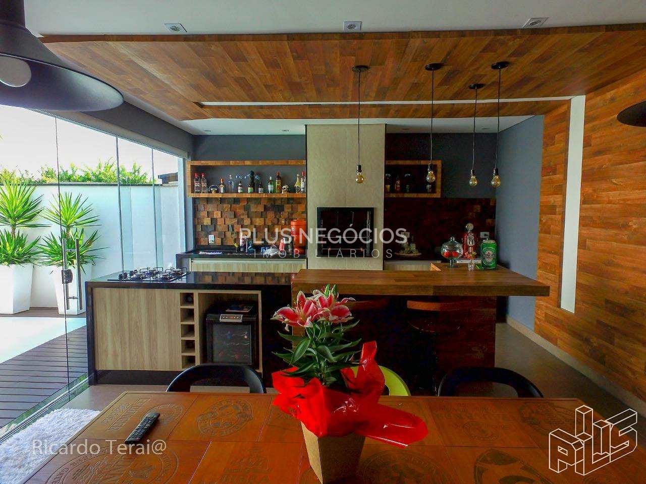 Casa à venda com 3 quartos, 298m² - Foto 14