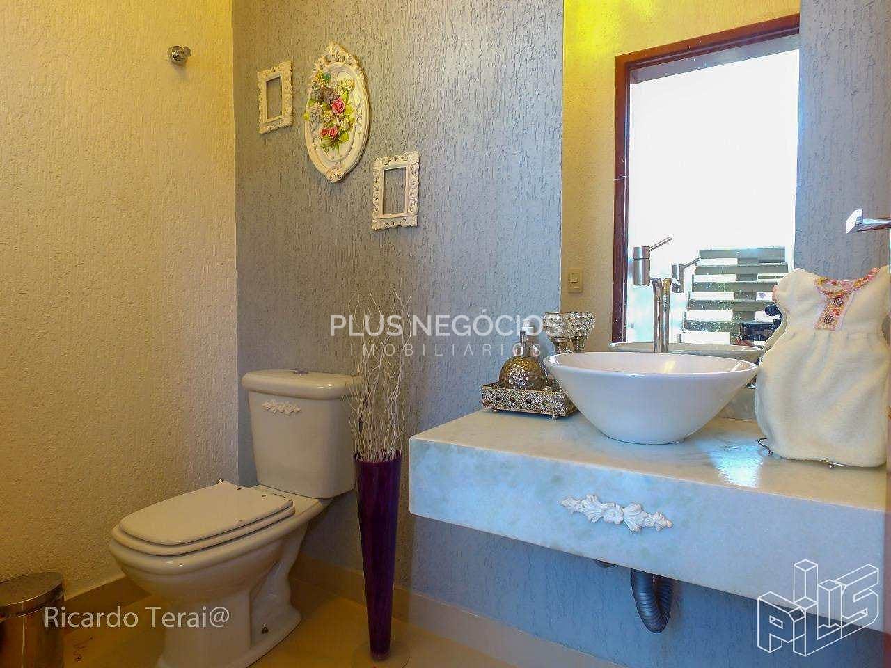 Casa à venda com 3 quartos, 298m² - Foto 22