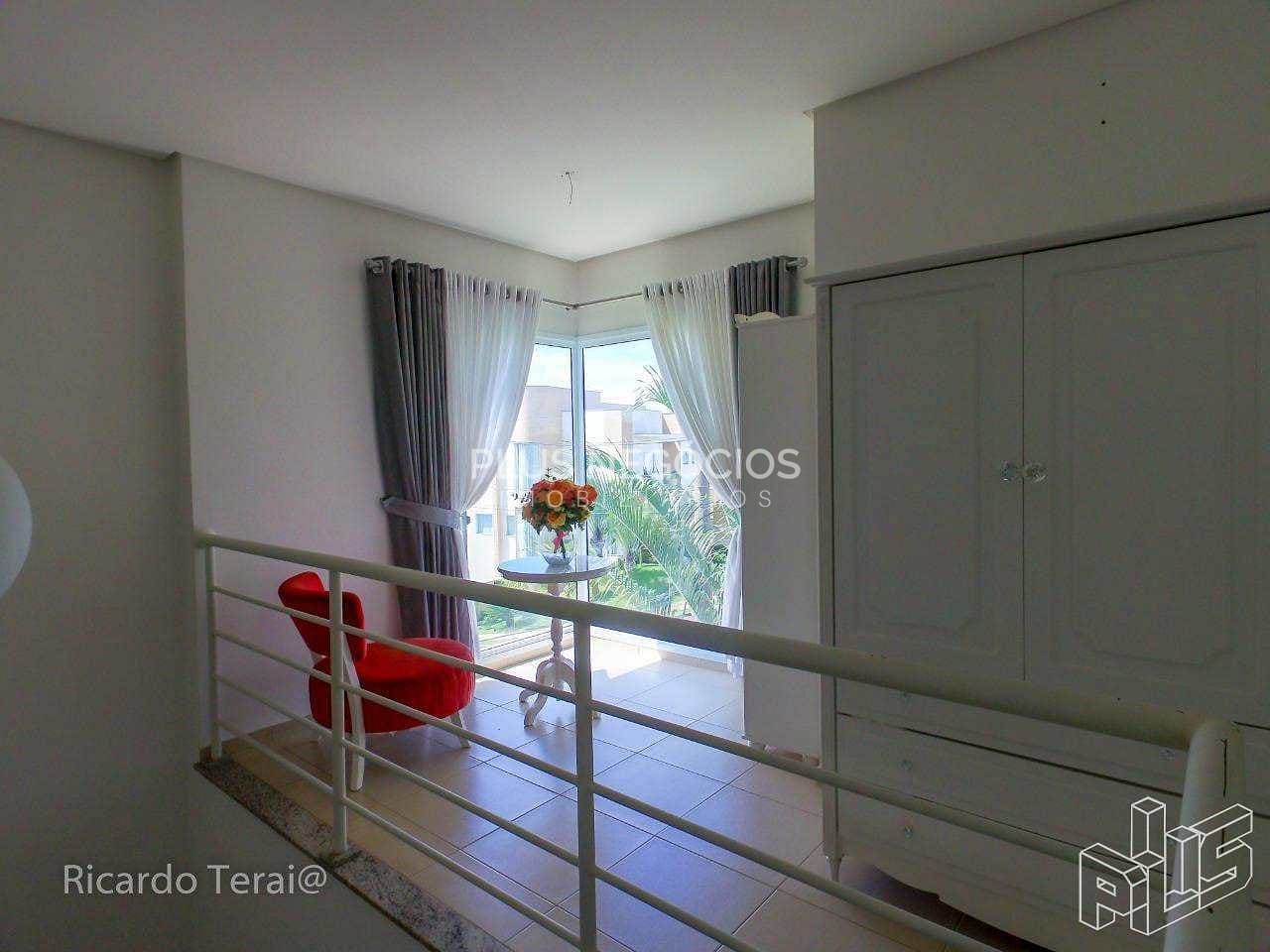 Casa à venda com 3 quartos, 298m² - Foto 12