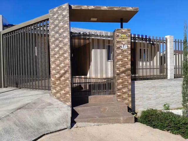 Casa de esquina à venda, Cará-cará, Ponta Grossa, PR