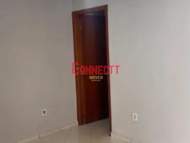 Casa com 180m² 3 quartos e 2 banheiros, à venda, no bairro Ipiranga em Ribeirão Preto