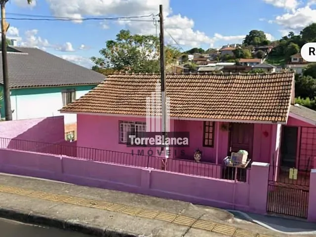 Casa com 462m² 2 quartos e 1 banheiro, à venda, no bairro Ronda em Ponta Grossa