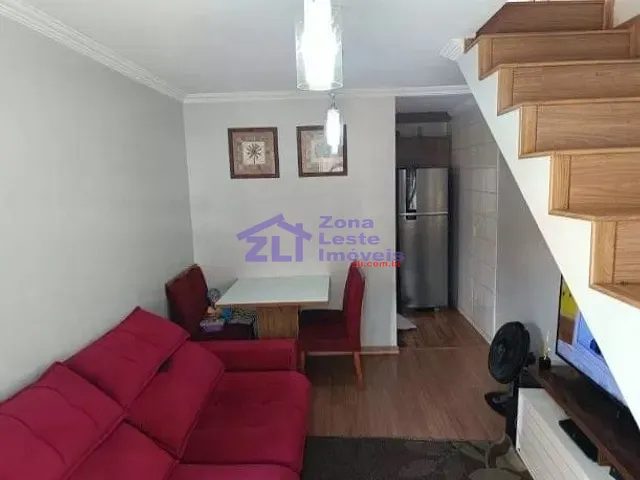 Casa com 70m² 2 quartos e 1 banheiro, à venda, no bairro Vila Carmosina em São Paulo