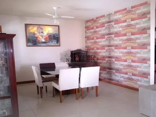 Casa com 238m² 4 quartos e 1 banheiro, à venda, no bairro Jardim Califórnia em Jacareí