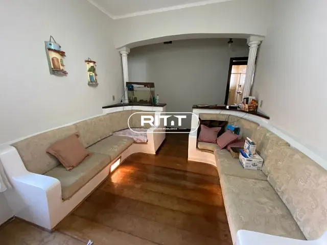 Casa com 300m² 4 quartos e 5 banheiros, à venda, no bairro Parque Taquaral em Campinas
