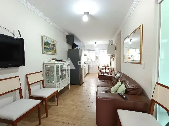 Casa com 53m² 2 quartos e 1 banheiro, à venda, no bairro Cará-cará em Ponta Grossa