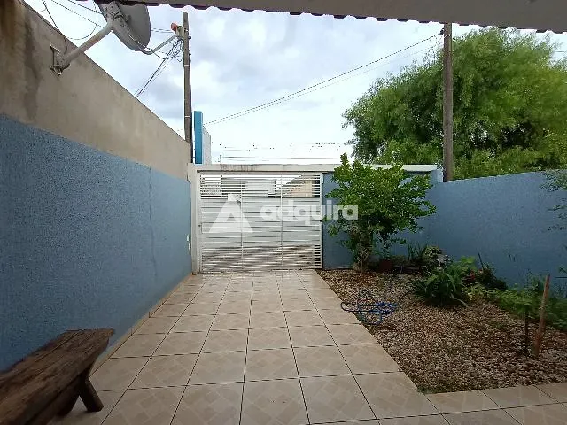 Casa com 53m² 2 quartos e 1 banheiro, à venda, no bairro Cará-cará em Ponta Grossa