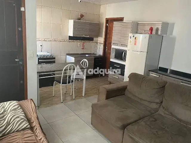 Casa com 53m² 2 quartos e 1 banheiro, à venda, no bairro Contorno em Ponta Grossa