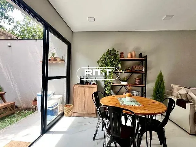 Casa com 85m² 2 quartos e 3 banheiros, à venda, no bairro Parque Taquaral em Campinas