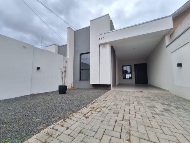 Casa para locação, 3 quartos no Jardim Carvalho.