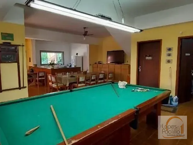 Casa com 14m² 4 quartos e 4 banheiros, à venda ou para alugar, no bairro Ribeirão dos Porcos em Atibaia