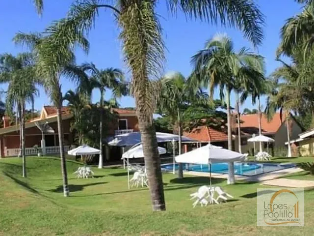 Casa com 14m² 4 quartos e 4 banheiros, à venda ou para alugar, no bairro Ribeirão dos Porcos em Atibaia