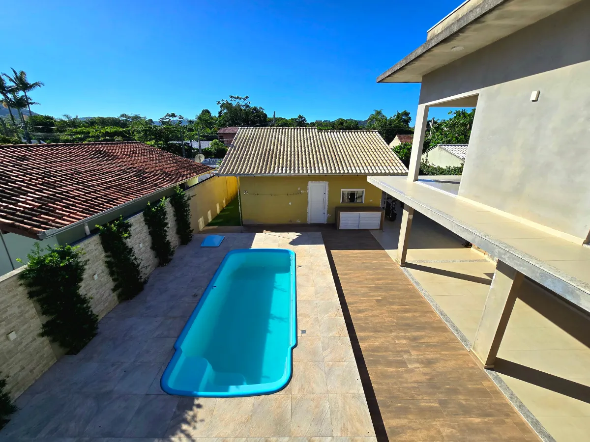 Casa para venda em Gravatá com 3 quartos, 238,310m²