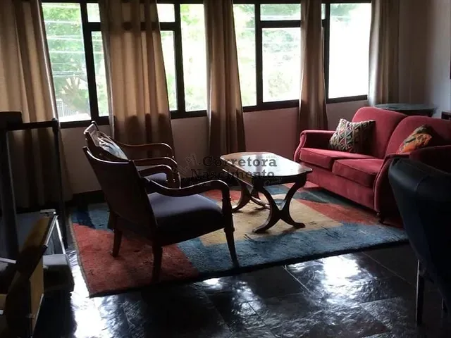 Casa com 400m², à venda, no bairro Centro em Jacareí