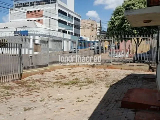 Casa com 110m² 3 quartos e 2 banheiros, à venda, no bairro Centro em Londrina