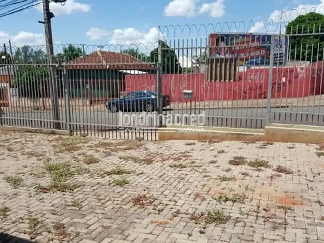 Casa com 110m² 3 quartos e 2 banheiros, à venda, no bairro Centro em Londrina
