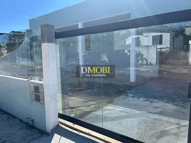 Casa com 300m² 3 quartos e 1 banheiro, à venda ou para alugar, no bairro Morada do Vale I em Gravataí