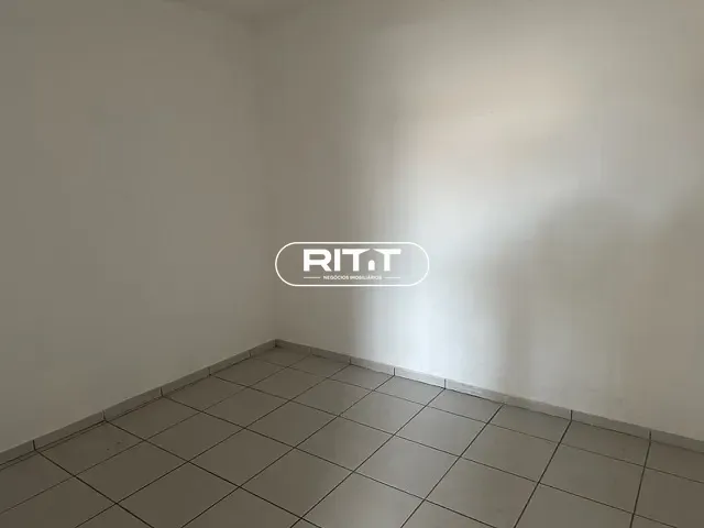 Casa com 265m² 3 quartos e 2 banheiros, para alugar, no bairro Taquaral em Campinas