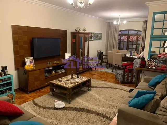 Casa com 156m² 4 quartos e 2 banheiros, à venda, no bairro Vila Monumento em São Paulo