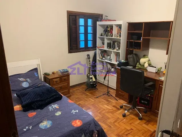 Casa com 156m² 4 quartos e 2 banheiros, à venda, no bairro Vila Monumento em São Paulo