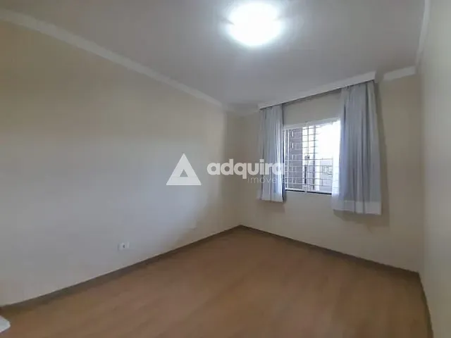 Casa com 180m² 2 quartos e 1 banheiro, à venda, no bairro Boa Vista em Ponta Grossa