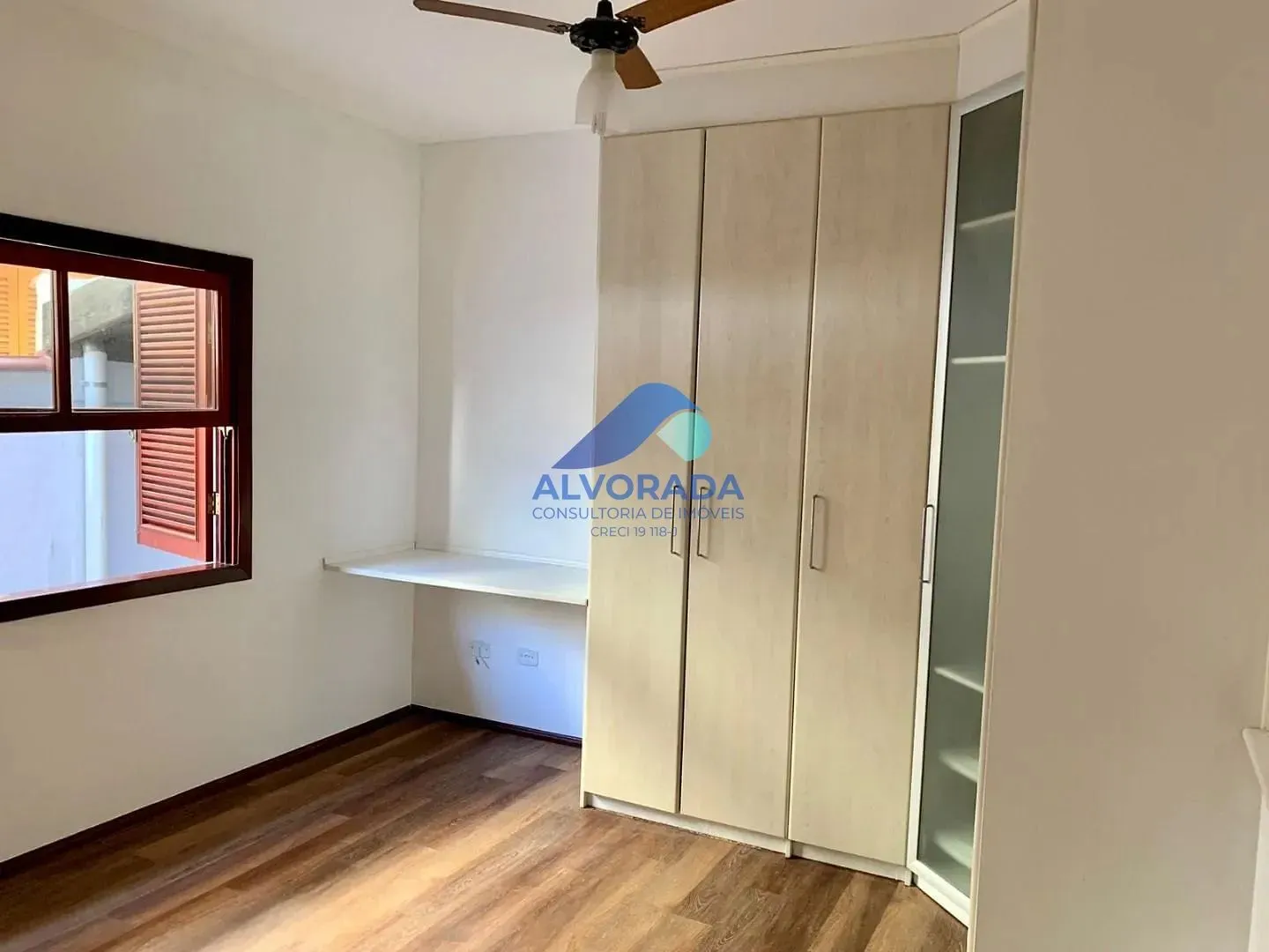 Casa, 4 quartos, 210 m² - Foto 3