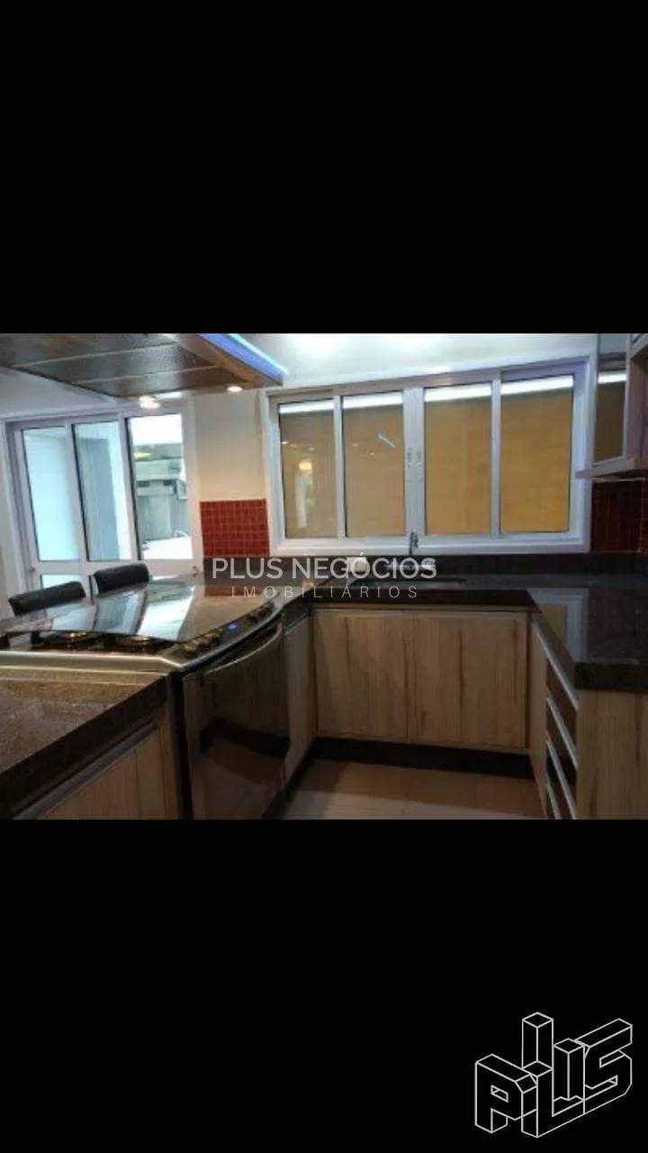 Casa, 3 quartos, 358 m² - Foto 30