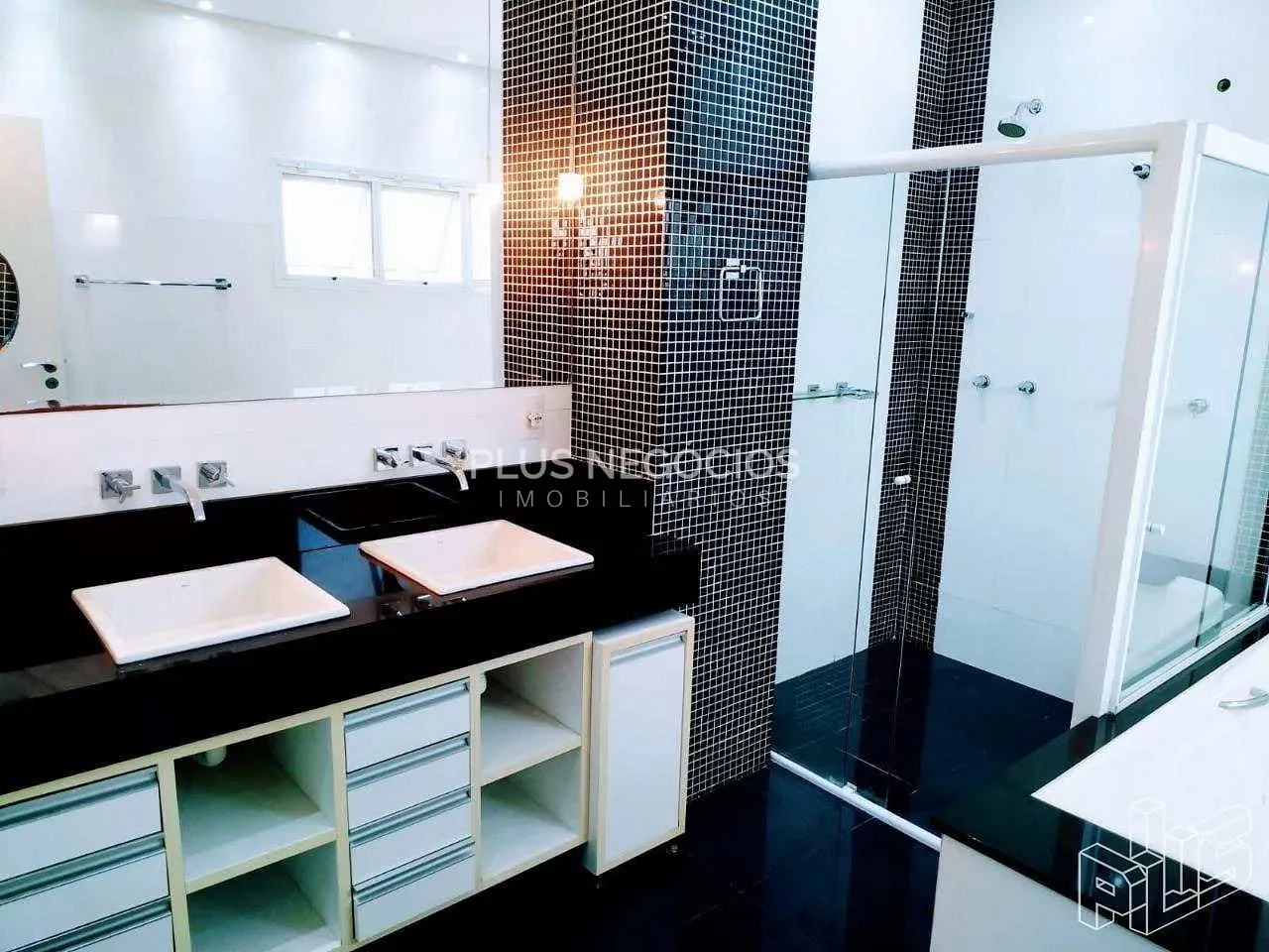 Casa, 3 quartos, 358 m² - Foto 8