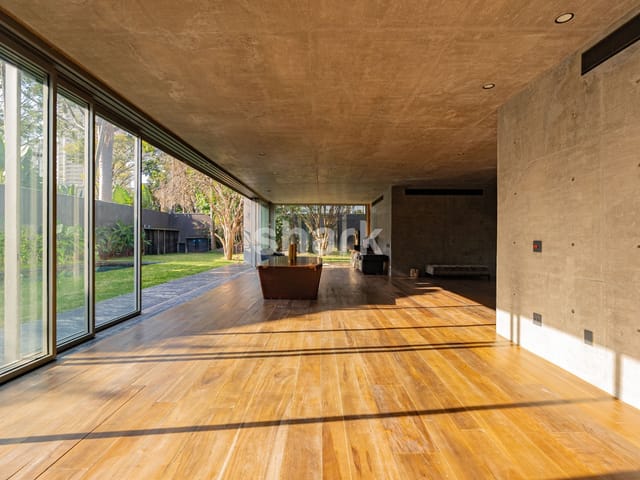 Casa com 1300m² 3 quartos e 6 banheiros, à venda ou para alugar, no bairro Jardim América em São Paulo
