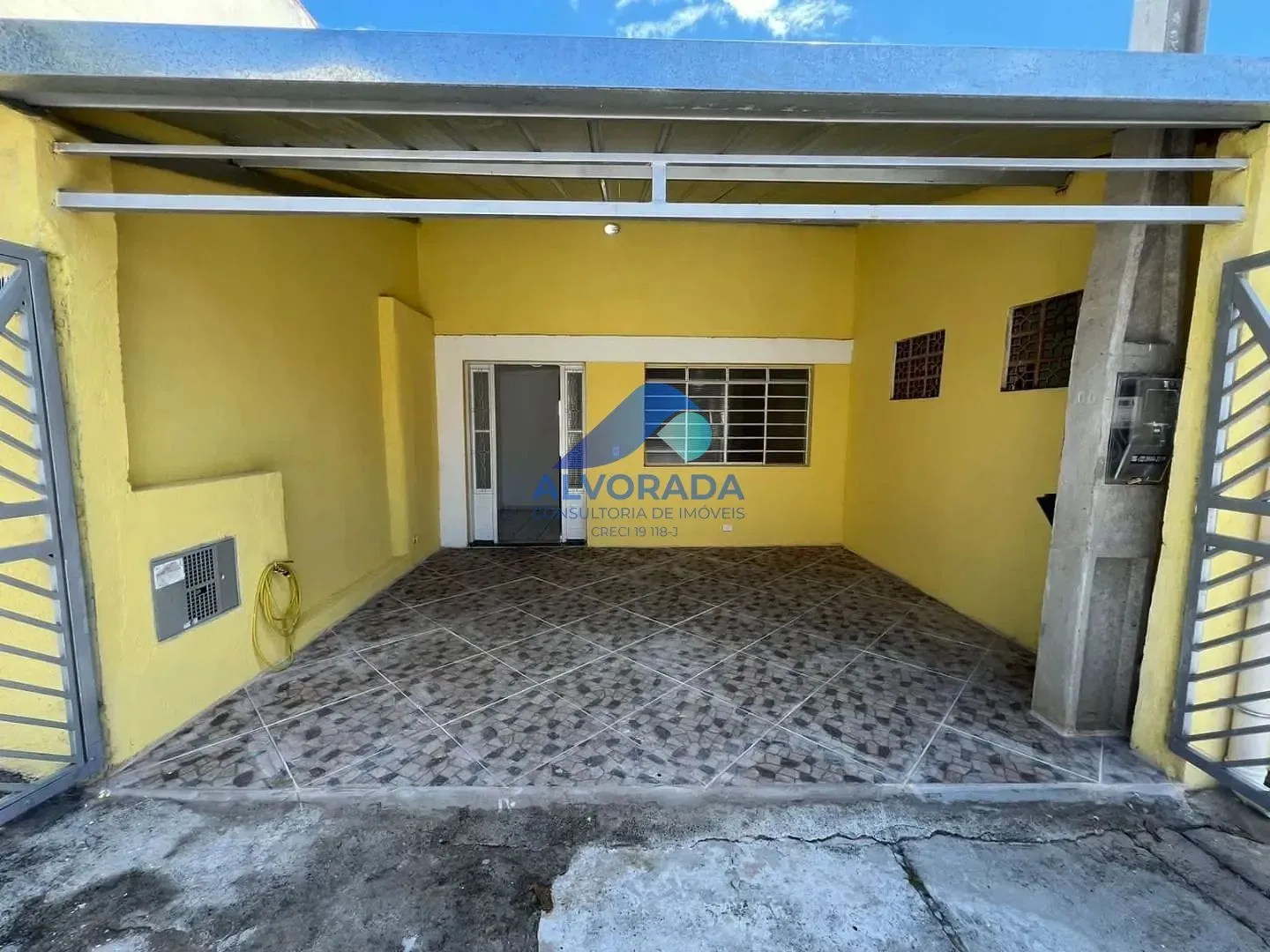 Casa, 3 quartos, 81 m² - Foto 1