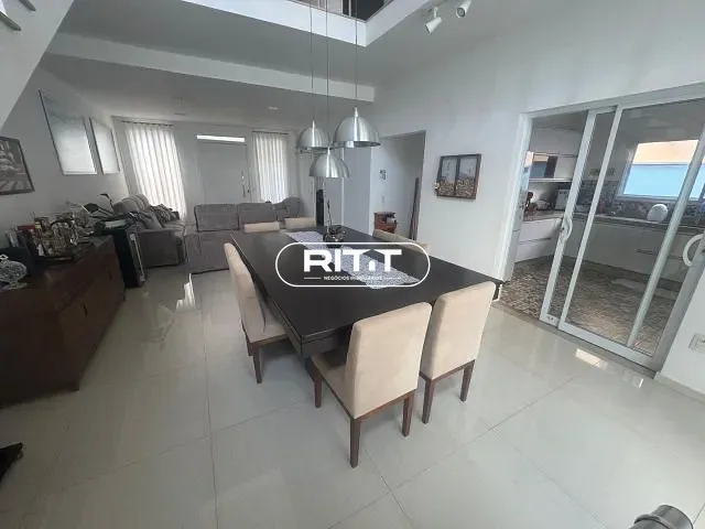 Casa com 372m² 3 quartos e 5 banheiros, à venda, no bairro Betel em Paulínia