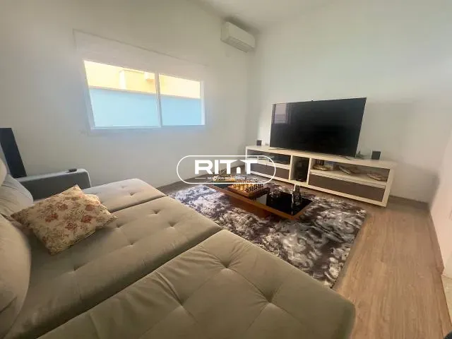 Casa com 372m² 3 quartos e 5 banheiros, à venda, no bairro Betel em Paulínia
