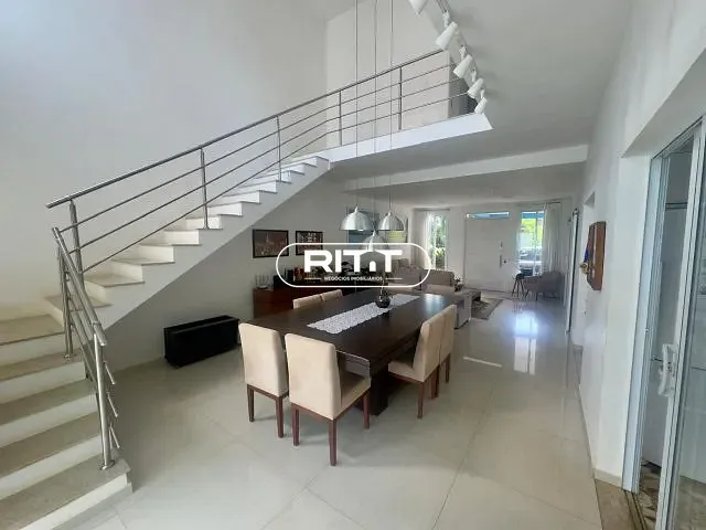 Casa com 372m² 3 quartos e 5 banheiros, à venda, no bairro Betel em Paulínia