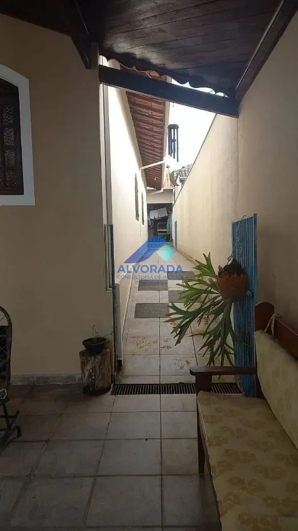Casa, 4 quartos, 235 m² - Foto 4