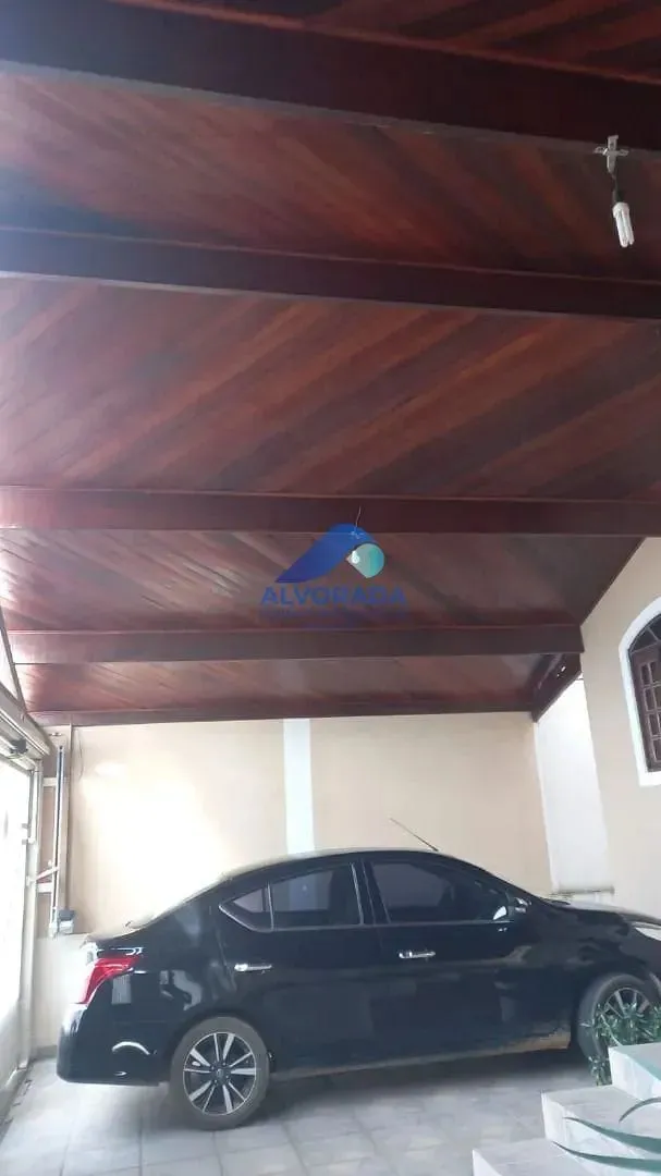 Casa, 4 quartos, 235 m² - Foto 2