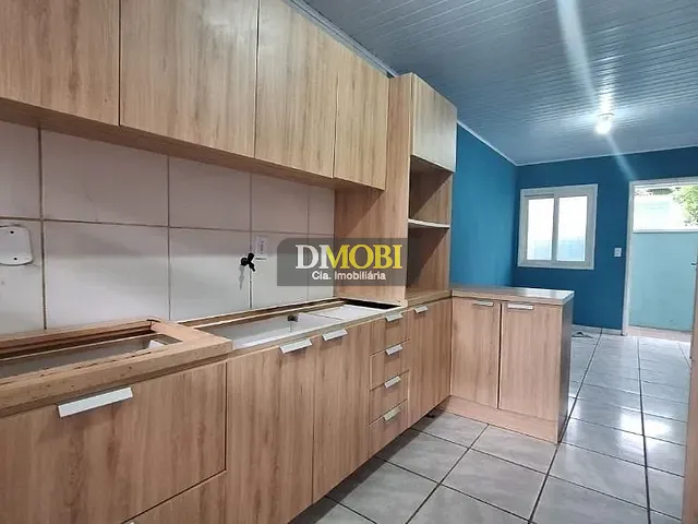 Casa com 50m² 2 quartos e 1 banheiro, à venda, no bairro Barnabé em Gravataí