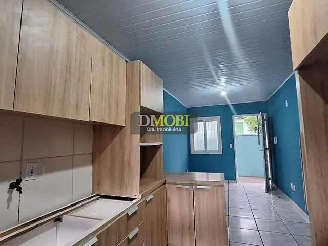 Casa com 50m² 2 quartos e 1 banheiro, à venda, no bairro Barnabé em Gravataí