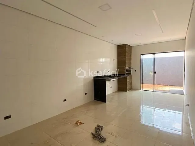 Casa com 175m² 3 quartos e 2 banheiros, à venda, no bairro Vila Carvalho em Campo Grande