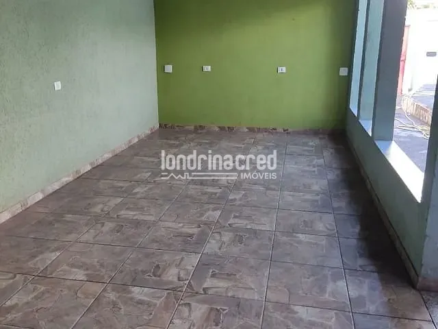 Casa com 200m² 1 quarto e 1 banheiro, à venda, no bairro Parque das Indústrias em Londrina