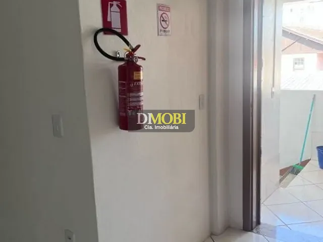 Casa com 300m² 3 quartos e 2 banheiros, para alugar, no bairro Passo das Pedras em Gravataí