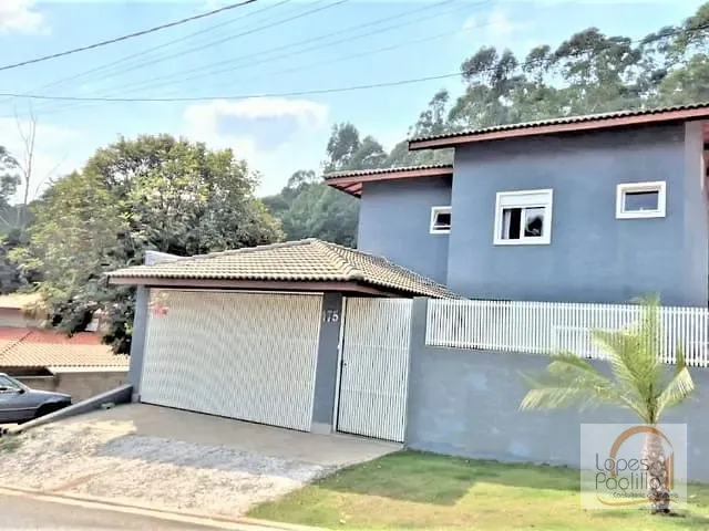 Casa com 360m² 3 quartos e 3 banheiros, à venda, no bairro Bosque dos Eucalíptos em Atibaia