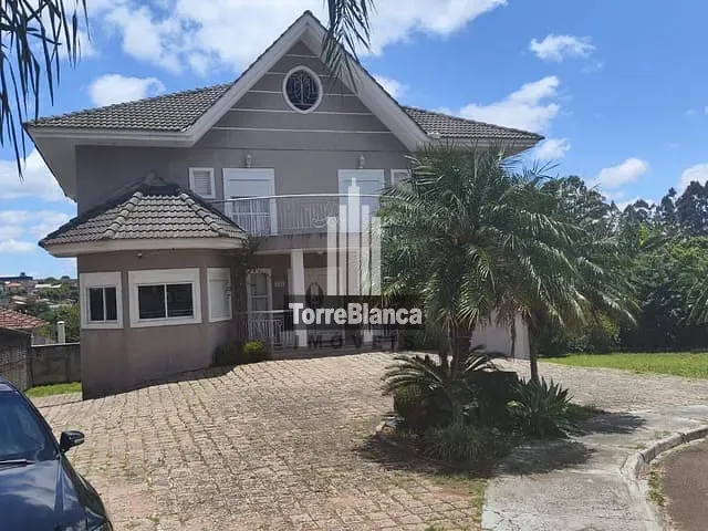Casa com 749m² 4 quartos e 4 banheiros, à venda ou para alugar, no bairro Orfãs em Ponta Grossa
